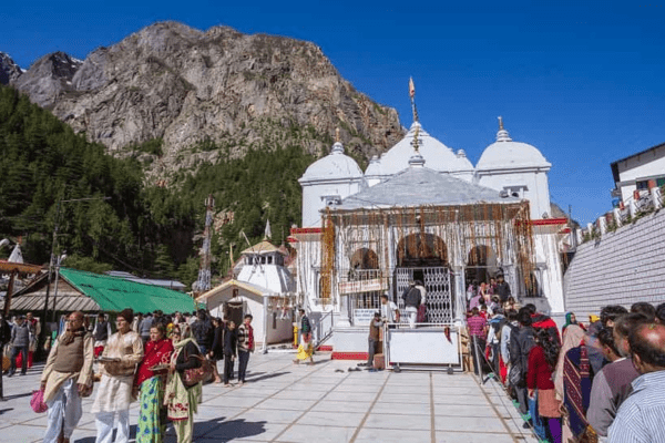 गंगोत्री और यमुनोत्री की धार्मिक यात्रा(Religious pilgrimage to Gangotri and Yamunotri)