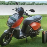Electric Scooters with Removable Battery